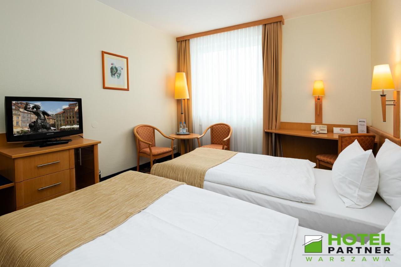 Hotel Partner Warsaw Exterior photo