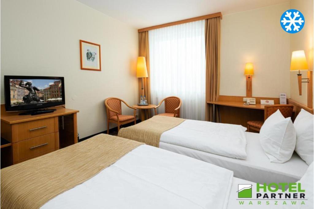 Hotel Partner Warsaw Exterior photo